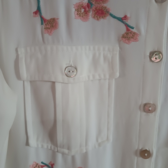 JOHN MARK Button Front Raw Bottom Hem Pocket Front Embroidered Shirt Dress Med - Picture 14 of 14